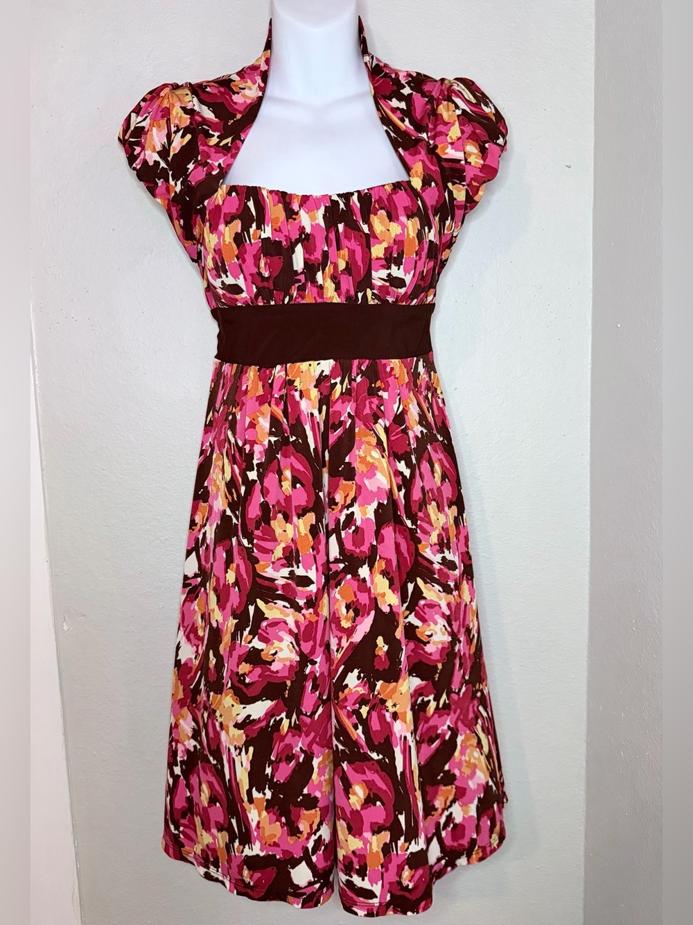 Bisou Bisou Burgundy Floral Cap Sleeve midi dress size 8